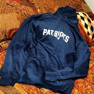 NWOT - New England Patriots Hoodie by Nike Sz Men medium Navy 🔵